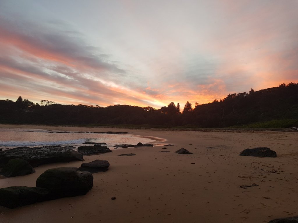 Bateau Bay