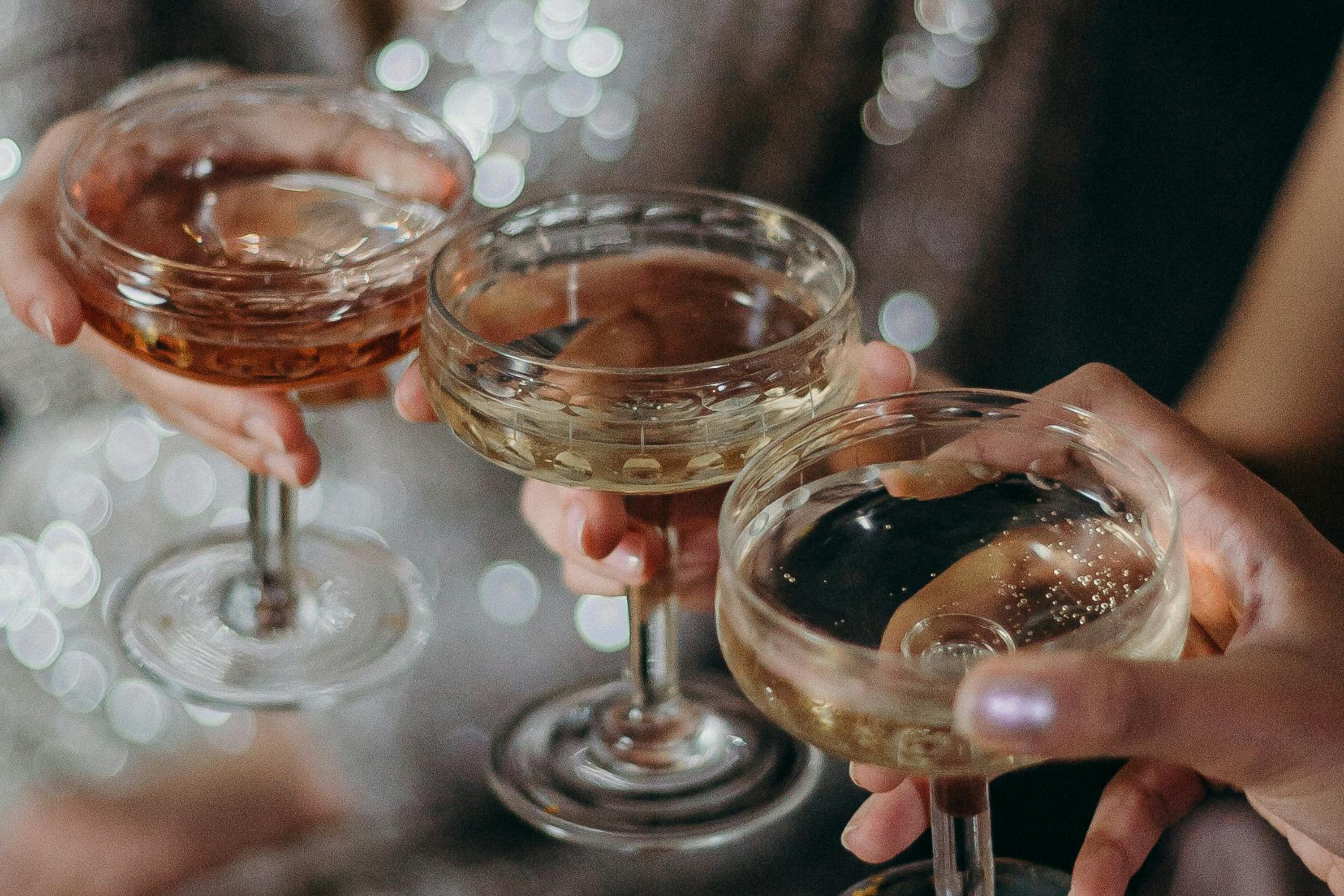 Cocktails glitter background