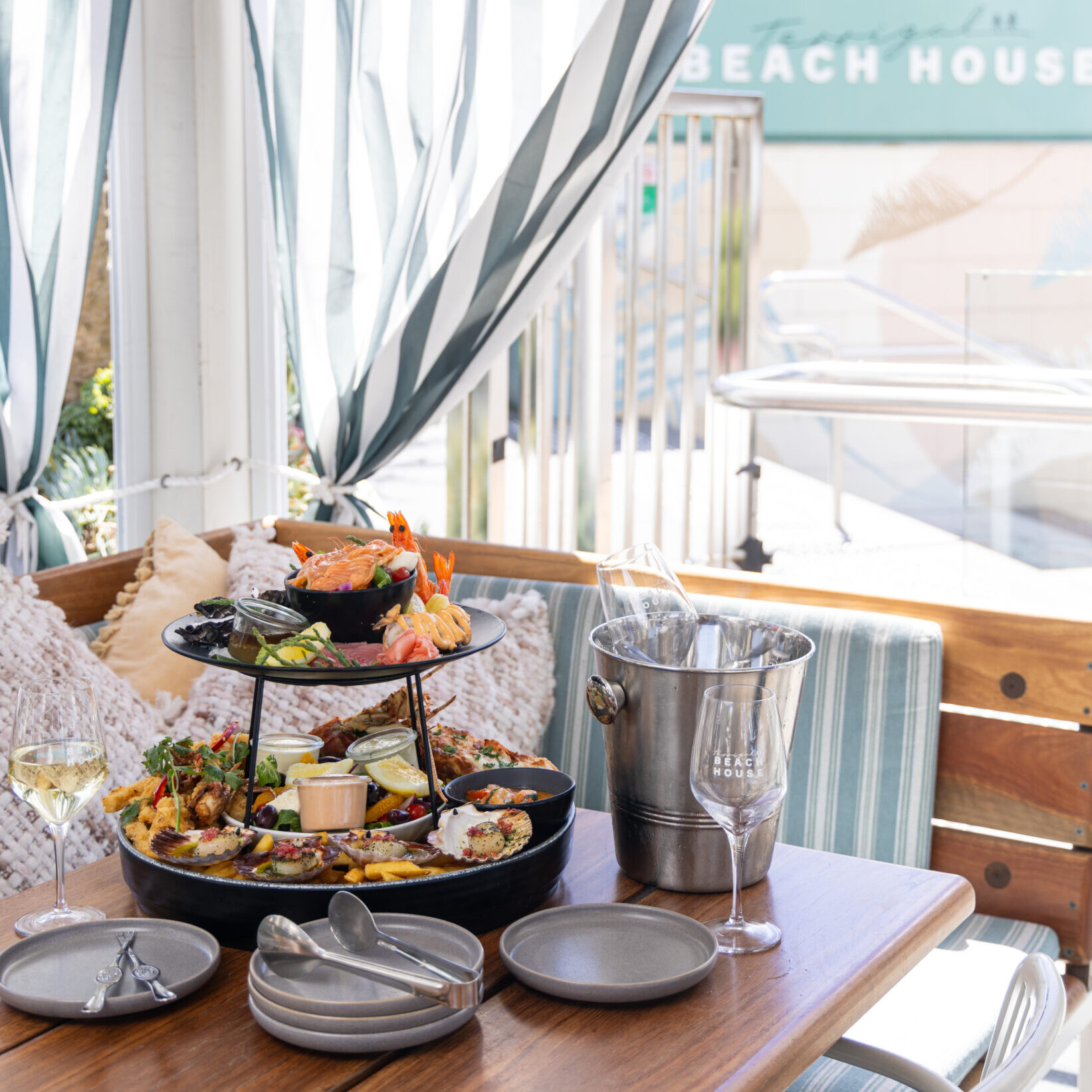 2025-11-26-Crowne-Plaza-Kitti-Gould-94